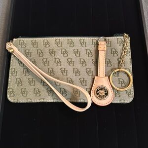 Vintage Dooney & Bourke Wallet Accessories